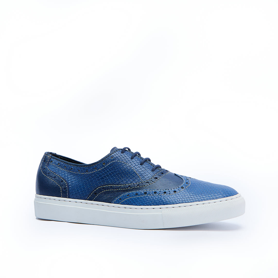 The Oxford Runner | Blue Leather With A Crocodile Pattern